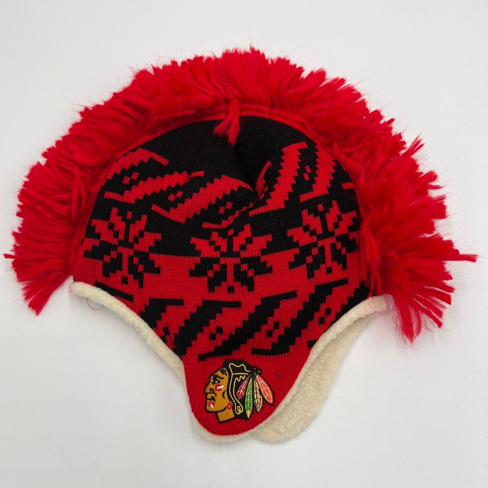 Reebok Chicago Blackhawks NHL Mohawk Trapper Hat Red Black Sherpa Lined One Size